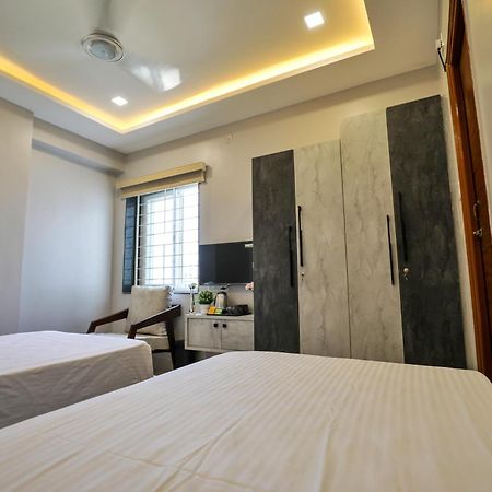 Hotel Ceasta, Beside Us Consulate Hyderabad, Gachibowli Gundipet Dış mekan fotoğraf