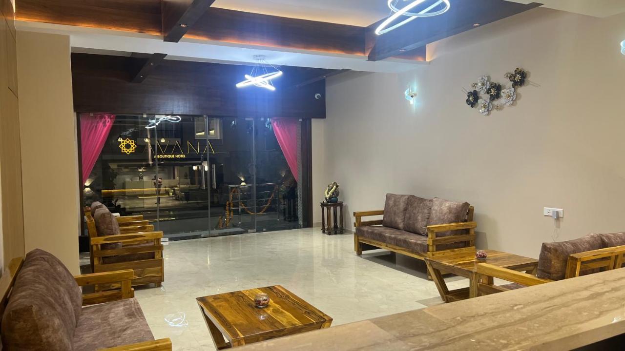 Hotel Ceasta, Beside Us Consulate Hyderabad, Gachibowli Gundipet Dış mekan fotoğraf